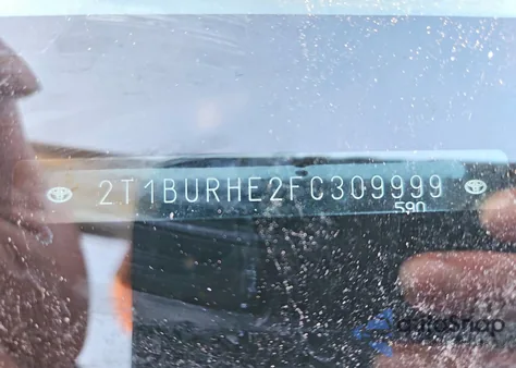 2015 Toyota Corolla L из США, поврежденный, VIN 2T1BURHE2FC309999